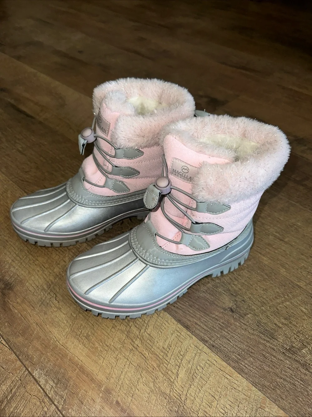 Kids winter boots